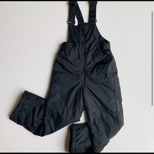 Columbia Boys - navy snow bib size 8
